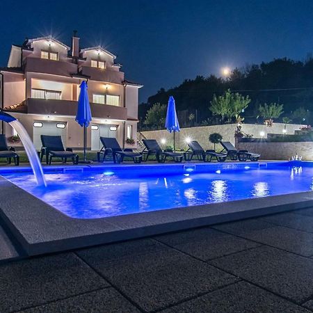 Green Paradise Estate Trilj Екстер'єр фото