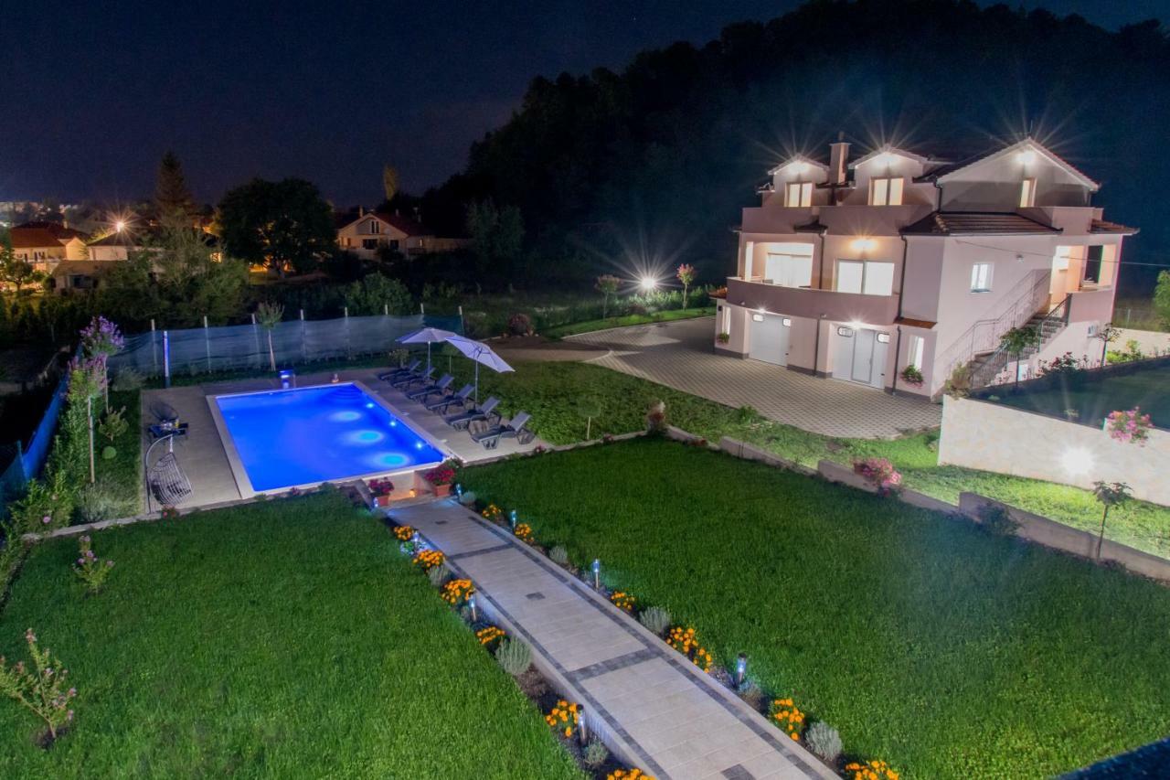 Green Paradise Estate Trilj Екстер'єр фото