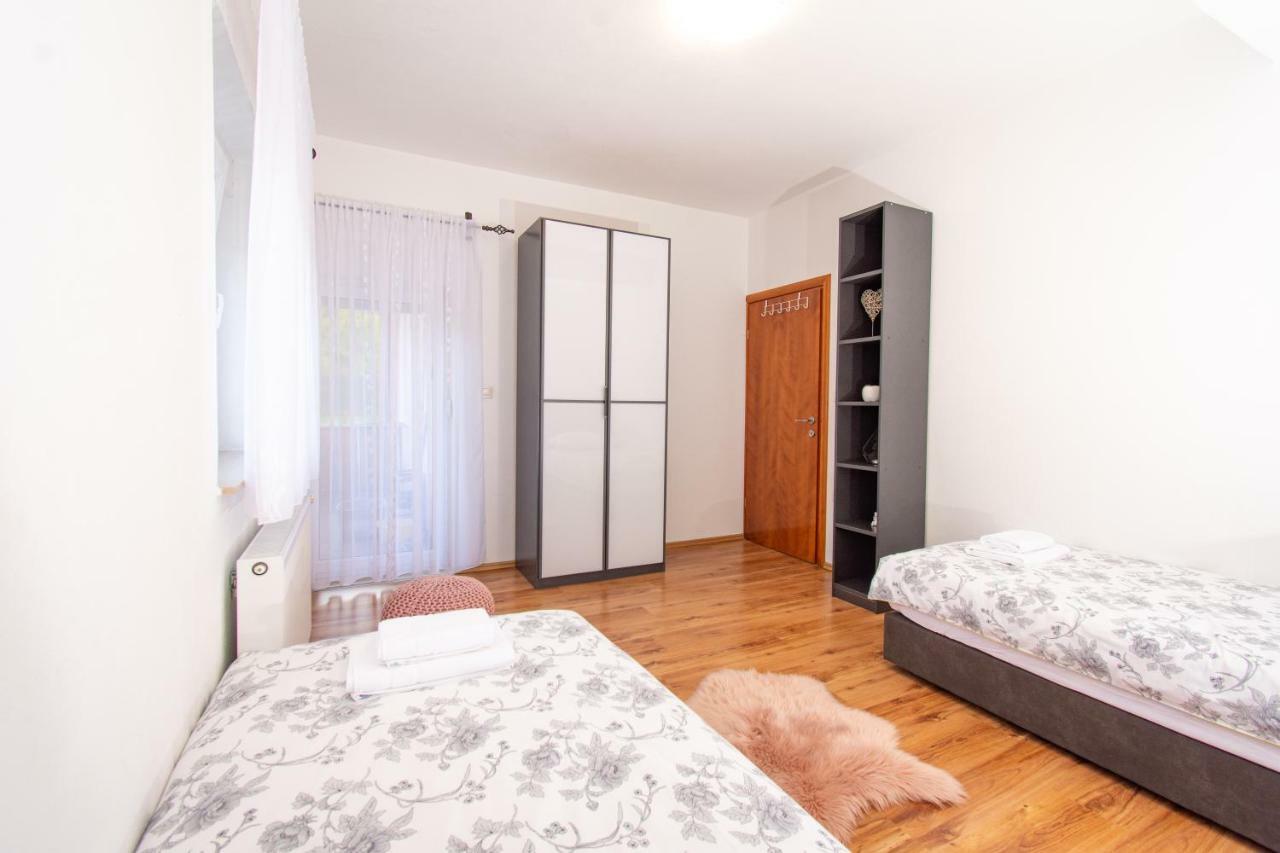 Green Paradise Estate Trilj Екстер'єр фото